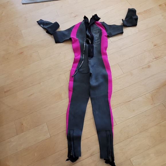 🏄🏻‍♂️Rare Vintage O'Neill West Suit